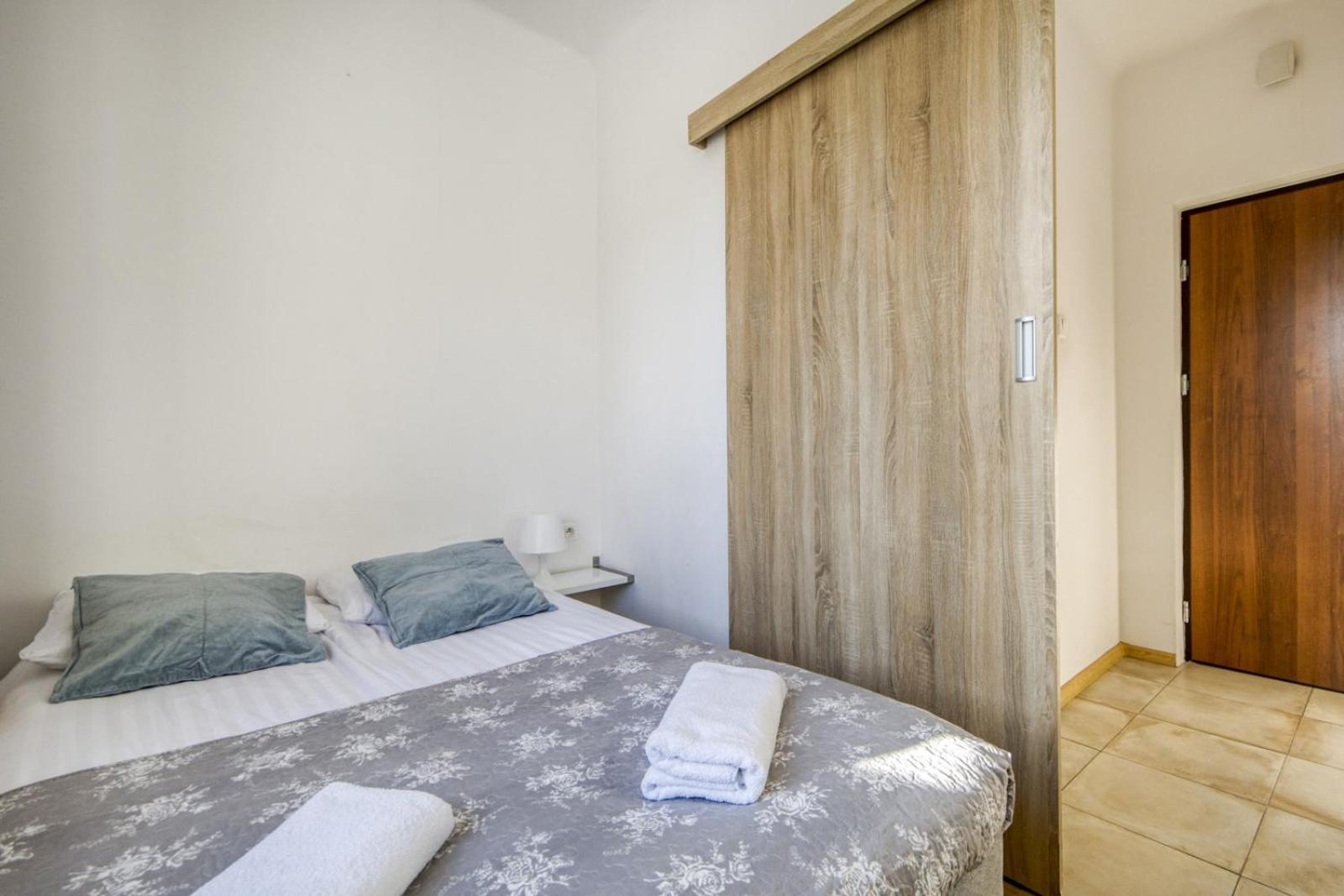 Labo Apartment Solidarnosci Varşova Dış mekan fotoğraf