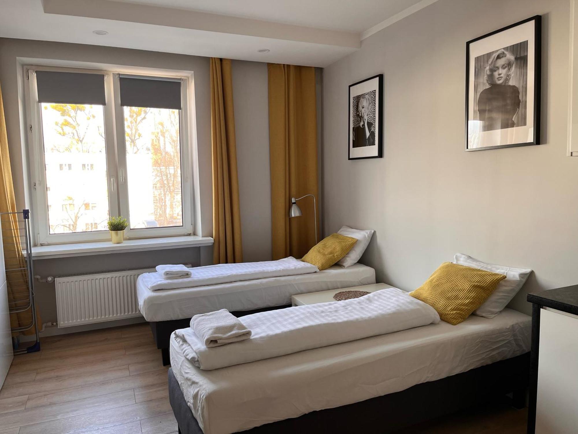 Labo Apartment Solidarnosci Varşova Oda fotoğraf